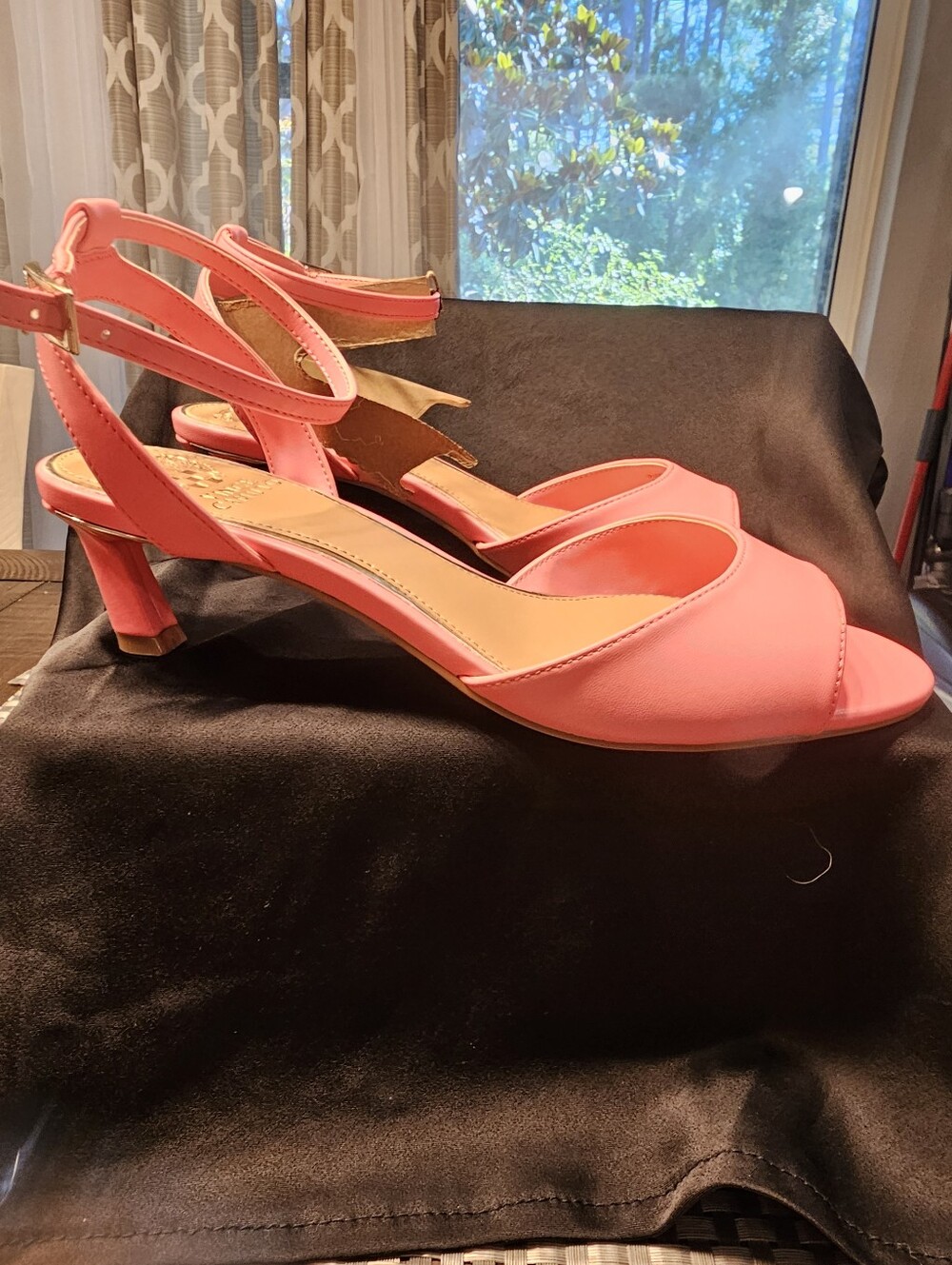 Vince Camuto Lesdra Coral Pink Heeled Sandals Size 8